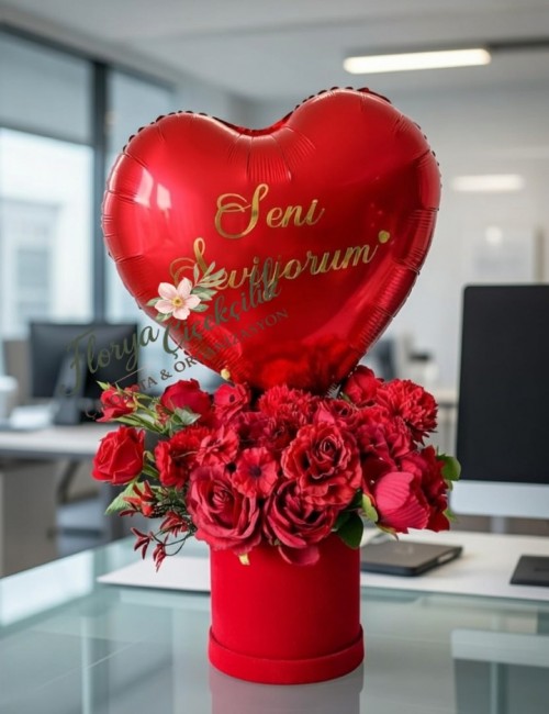 Özel Dizayn Seni Seviyorum Kutuda Çiçek Kalp Balon | Romantik Hediye