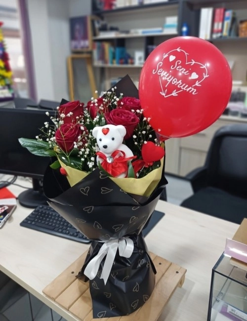 Aşk kokan buket Romantizmin